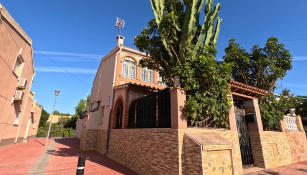 Adosado - Reventa - Torrevieja - El Acequión - Los Náufragos