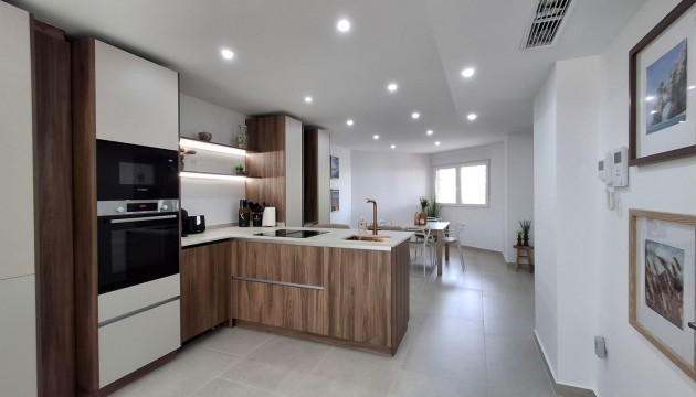 Apartament / Duplex - Videresalg - Torrevieja - El Acequión - Los Náufragos