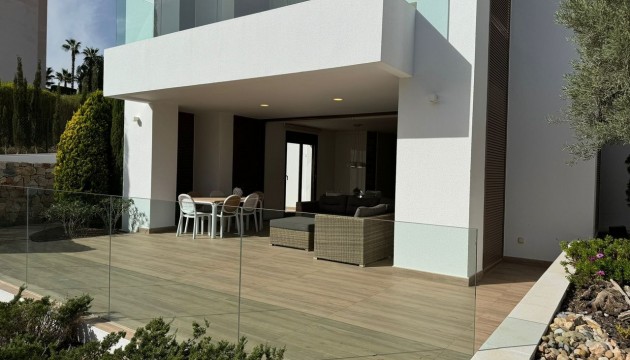 Apartamento - Reventa - Las Colinas Golf - Las Colinas Golf