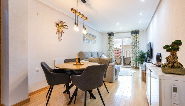 Apartamento - Reventa - Los Montesinos - Los Montesinos