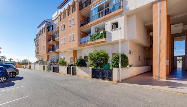 Apartamento - Reventa - Orihuela Costa - calle Pavo Real