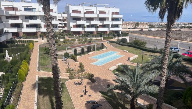 Apartamento - Reventa - Orihuela Costa - Dehesa de campoamor