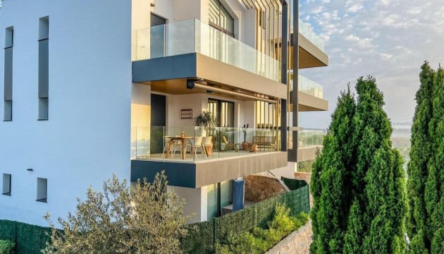 Apartamento - Reventa - Orihuela Costa - Las Colinas Golf