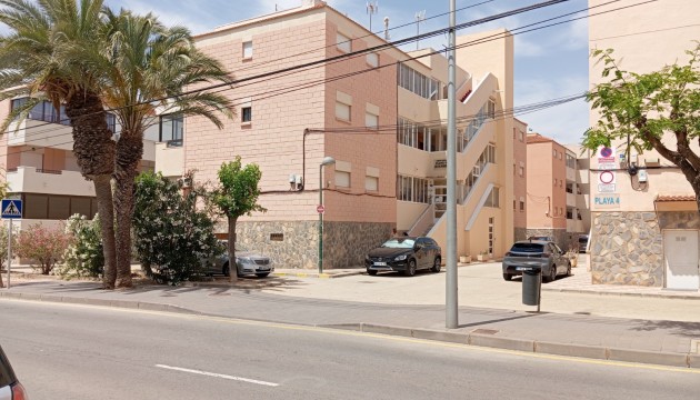 Apartamento - Reventa - Orihuela Costa - Mil Palmeras