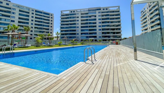Apartamento - Reventa - Orihuela Costa - Punta Prima