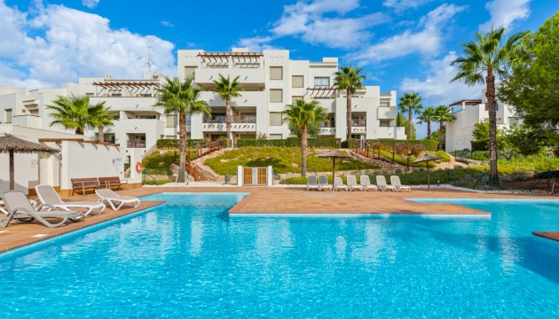 Apartamento - Reventa - Orihuela - Las Colinas Golf