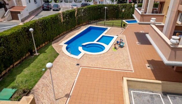 Apartamento - Reventa - Torrevieja - Aldea del mar