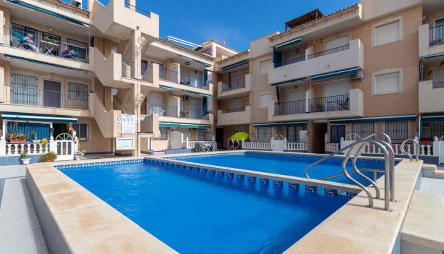 Apartamento - Reventa - Torrevieja - El Acequión - Los Náufragos