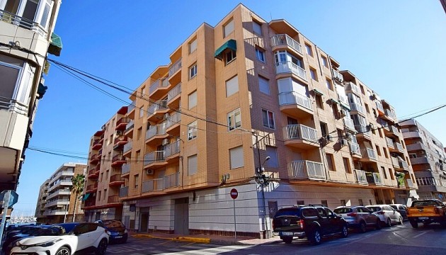 Apartamento - Reventa - Torrevieja - El Acequión - Los Náufragos