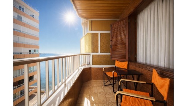 Apartamento - Reventa - Torrevieja - El Acequión - Los Náufragos