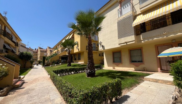 Apartamento - Reventa - Torrevieja - Mar Azul