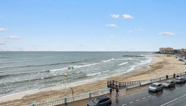 Apartamento - Reventa - Torrevieja - Playa de los Locos