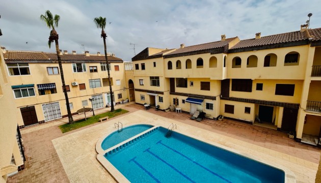 Apartamento - Reventa - Torrevieja - Punta Prima