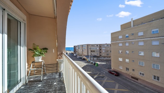 Apartamento - Reventa - Torrevieja - Torrelamata - La Mata