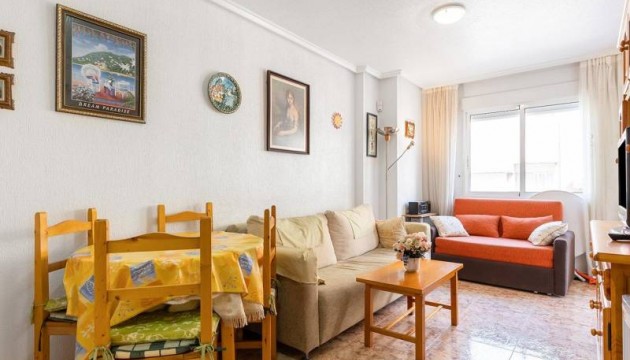 Apartamento - Reventa - Torrevieja - Torrevieja