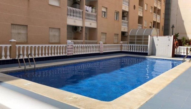 Apartamento - Reventa - Torrevieja - Torrevieja