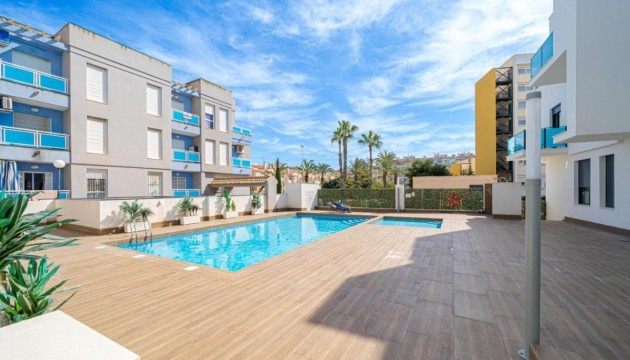 Apartamento - Reventa - Torrevieja - Torrevieja