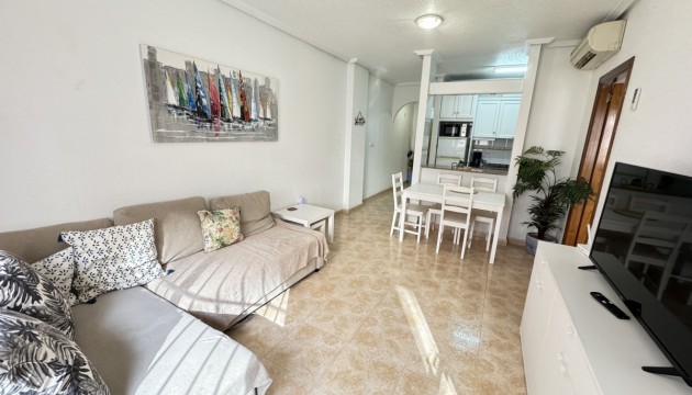 Apartamento - Reventa - Torrevieja - Torrevieja