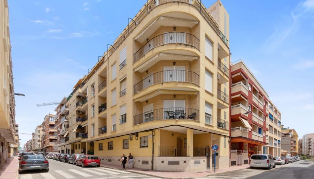 Apartamento - Reventa - Torrevieja - Torrevieja