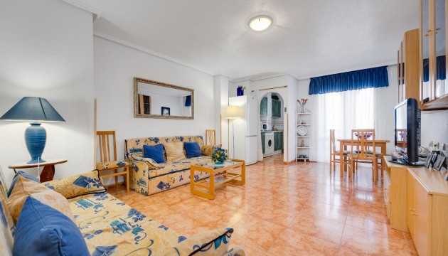 Apartamento - Reventa - Torrevieja - Torrevieja