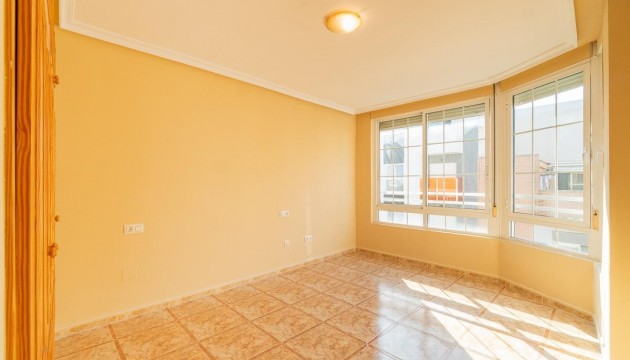 Apartamento - Reventa - Torrevieja - Torrevieja