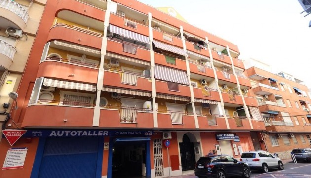 Apartamento - Reventa - Torrevieja - Torrevieja