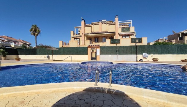 Apartment - Herverkoop - Orihuela Costa - La Zenia