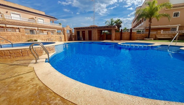 Apartment - Herverkoop - Orihuela Costa - Los Dolses