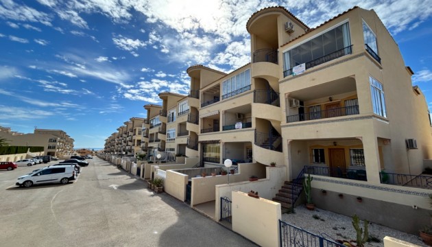 Apartment - Herverkoop - Orihuela Costa - Punta Prima