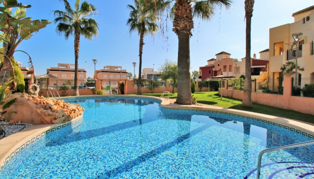 Apartment - Herverkoop - Orihuela Costa - Punta Prima