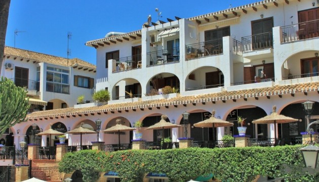 Apartment - Herverkoop - Orihuela Costa - Villamartín