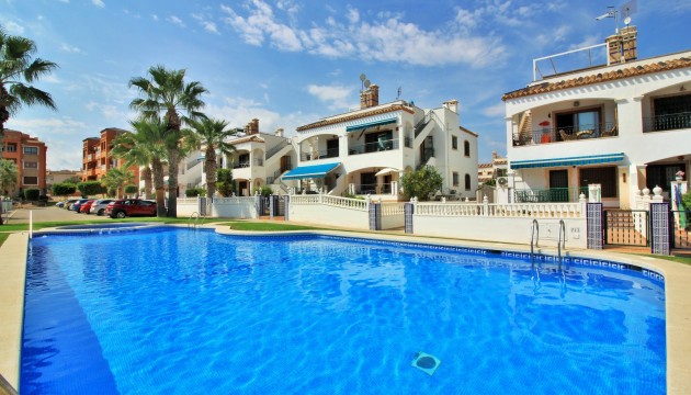 Apartment - Herverkoop - Orihuela Costa - Villamartín