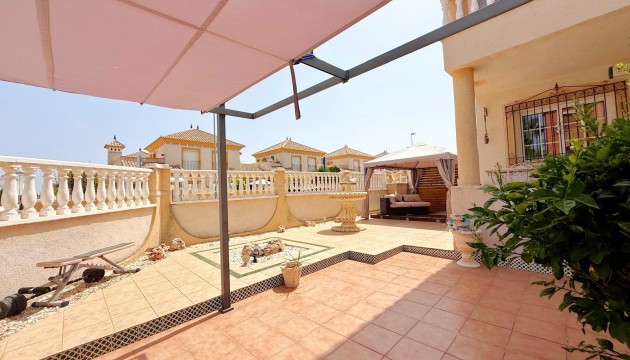 Apartment - Herverkoop - Orihuela Costa - Villamartín