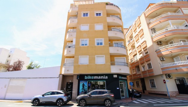 Apartment - Herverkoop - Torrevieja - El Acequión - Los Náufragos