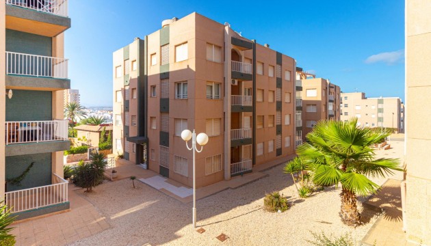 Apartment - Herverkoop - Torrevieja - La Mata