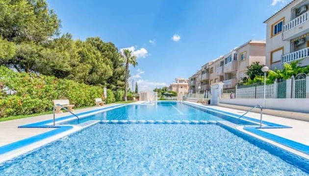 Apartment - Herverkoop - Torrevieja - Nueva Torrevieja - Aguas Nuevas