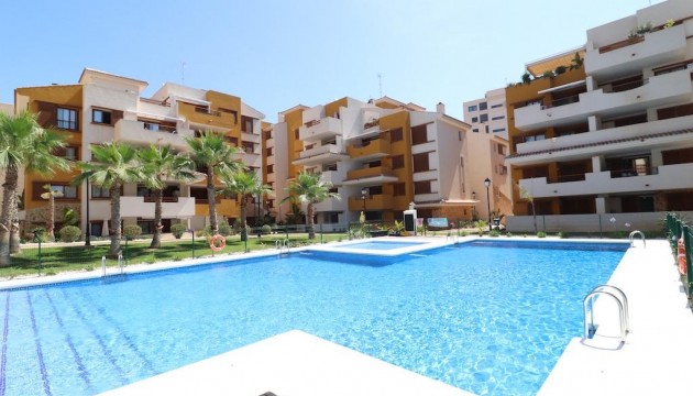 Apartment - Herverkoop - Torrevieja - Punta Prima