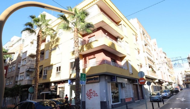 Apartment - Herverkoop - Torrevieja - Torrevieja