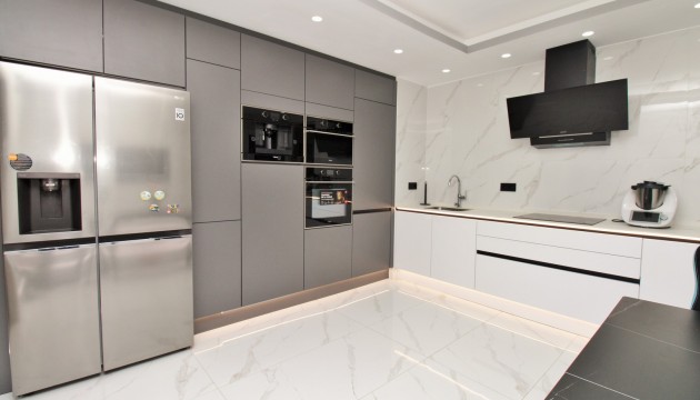 Apartment - Herverkoop - Torrevieja - Torrevieja