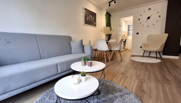 Apartment - Herverkoop - Torrevieja - Torrevieja