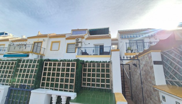 Apartment - Odsprzedaż - Orihuela Costa - La Florida