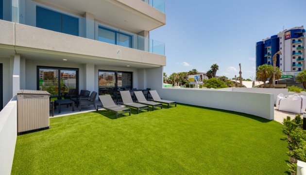 Apartment - Odsprzedaż - Orihuela Costa - Punta Prima