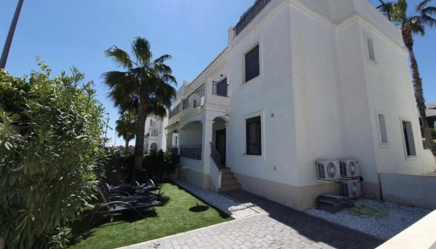 Apartment - Odsprzedaż - Orihuela Costa - Villamartín