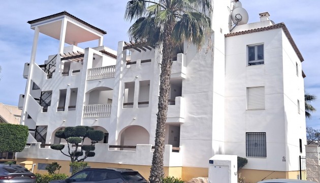 Apartment - Odsprzedaż - Orihuela Costa - Villamartín