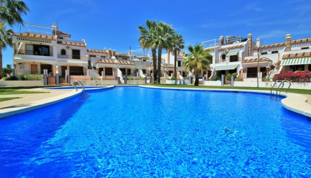 Apartment - Odsprzedaż - Orihuela Costa - Villamartín