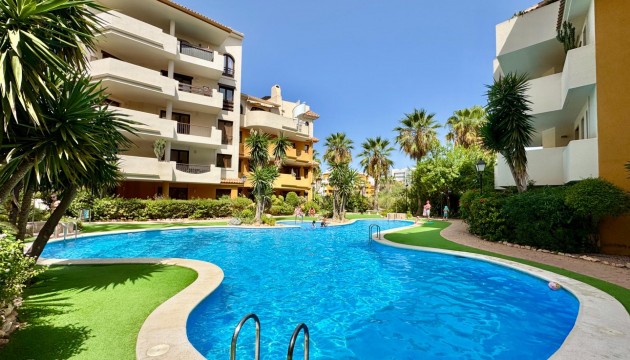 Apartment - Odsprzedaż - Torrevieja - Punta Prima
