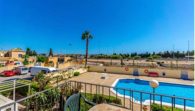 Apartment - Odsprzedaż - Torrevieja - Torrevieja