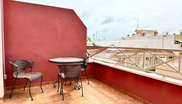 Apartment - Odsprzedaż - Torrevieja - Torrevieja