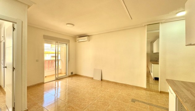 Apartment - Odsprzedaż - Torrevieja - Torrevieja