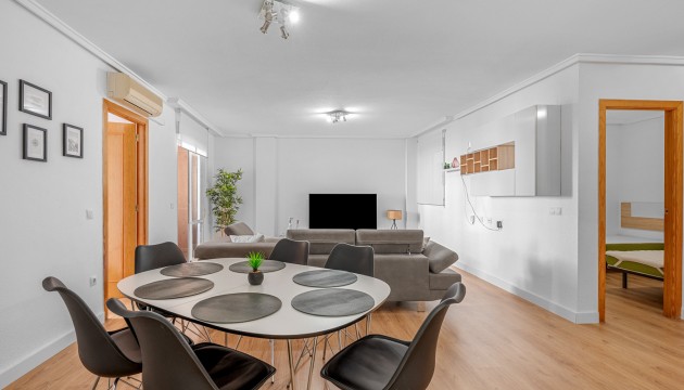 Apartment - Odsprzedaż - Torrevieja - Torrevieja